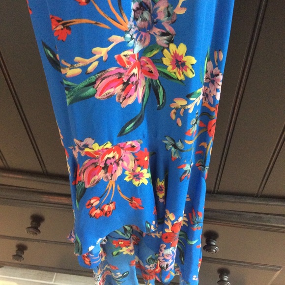 Gorgeous Parker Dress - Picture 4 of 9